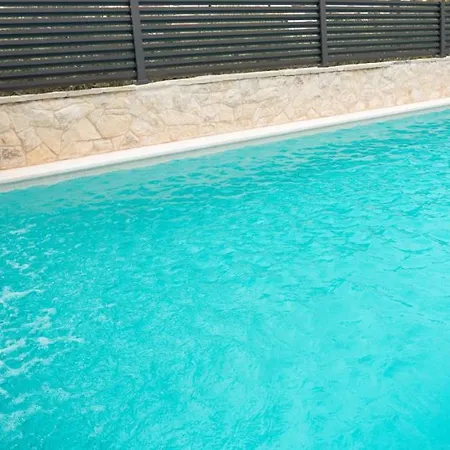 Elais Luxury Villa