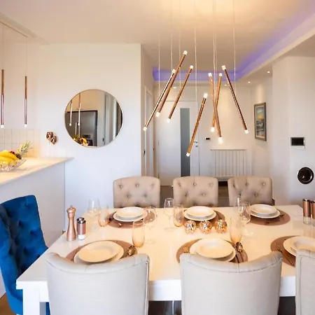Elais Luxury Villa