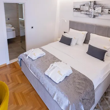 Elais Luxury * Podstrana