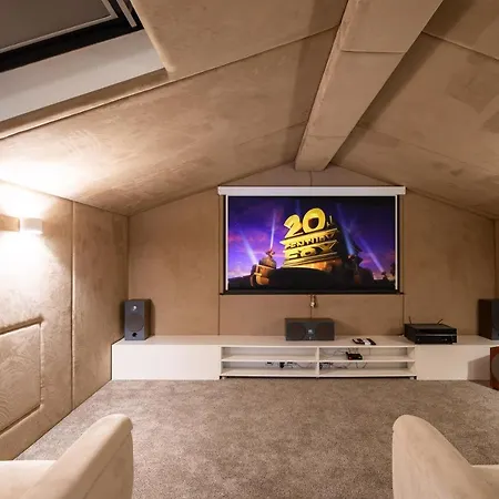 Elais Luxury Villa Podstrana