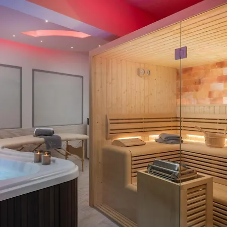 Elais Luxury Podstrana