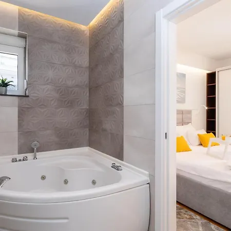 Elais Luxury Villa